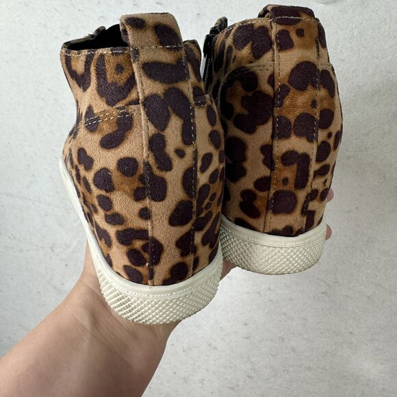 Torrid Women's Shoe Size 8.5W High-Top‎ Wedge Leopard Zipper Sneaker 8.5 Wide - Picture 3 of 14